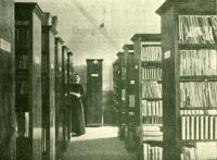A váci rendház könyvtára a 20. század elején